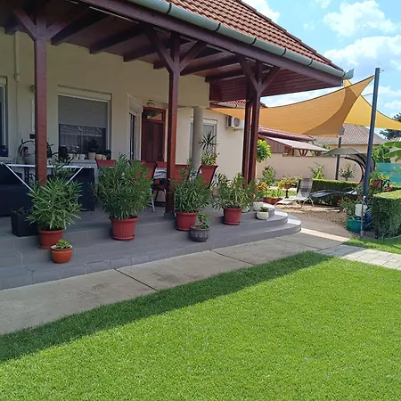 Nemeti Apartmanhaz * Hajduszoboszlo